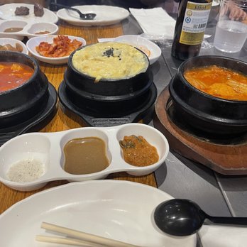 Meat Me BBQ - Spicy tofu, steamed egg, kimchi stew - Barbeque Near Me - Flushing, New York Meat Me BBQ - Spicy tofu, steamed egg, kimchi stew - Barbeque Near Me - Flushing, New York