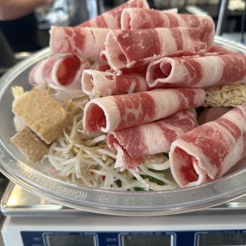 Wok Bar - Beef Spicy Dry Hot Pot - Szechuan Near Me - Fort Lee, New Jersey Wok Bar - Beef Spicy Dry Hot Pot - Szechuan Near Me - Fort Lee, New Jersey
