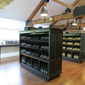 Creekside Estate Winery - Wineries Near Me - Jordan, Ontario