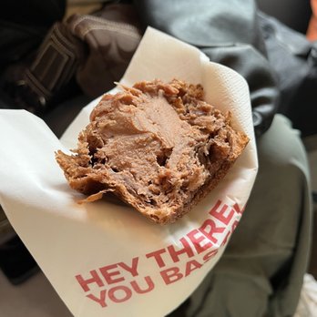 The French Bastards - chocolate cruffin - Bakeries Near Me - Paris, 75