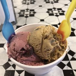 MainStreet Fudge & Popcorn - Black Cherry & Buckeye Blitz