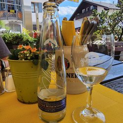 Restaurant Werdenfelser Hof - Need some water - it's super hot and we're walking everywhere