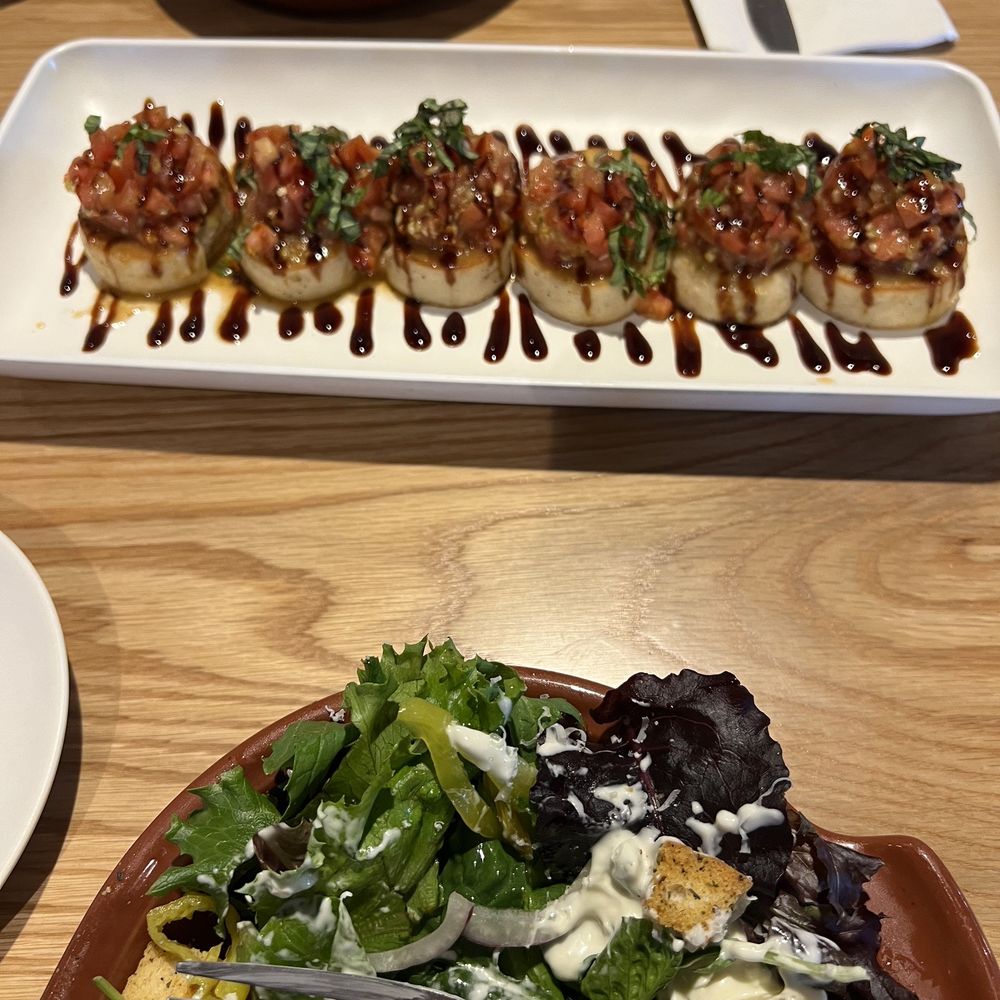 Roma Table - Bruschetta - Italian Near Me - Sevierville, Tennessee Roma Table - Bruschetta - Italian Near Me - Sevierville, Tennessee