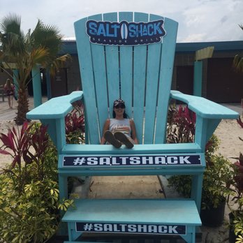 Salt Shack - Cocktail Bars Near Me - Babylon, New York