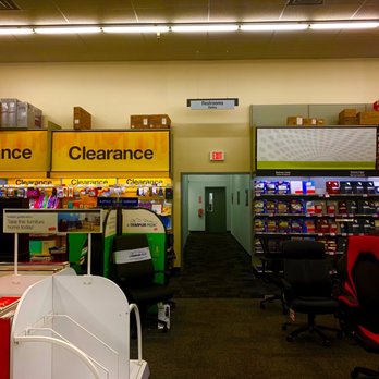 Staples - Just fascinated how clean this location is! - Shipping Centers Near Me - LaHabra, California