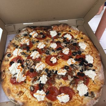 Dough Momma Pizzeria - Pizza Near Me - Playa La Jolla, California