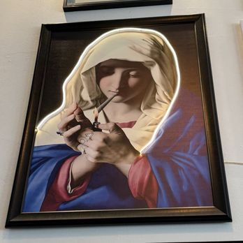 Sylvia Pizza - Decor - Pizza Near Me - San Marcos, Texas Sylvia Pizza - Decor - Pizza Near Me - San Marcos, Texas