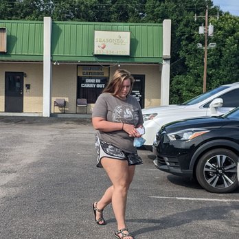 Seasoned with Soul - Soul Food Near Me - Columbia, South Carolina