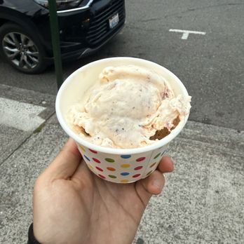 Friday Harbor Ice Cream Co. - Huckleberry cheesecake - Ice Cream & Frozen Yogurt Near Me - Friday Harbor, Washington Friday Harbor Ice Cream Co. - Huckleberry cheesecake - Ice Cream & Frozen Yogurt Near Me - Friday Harbor, Washington