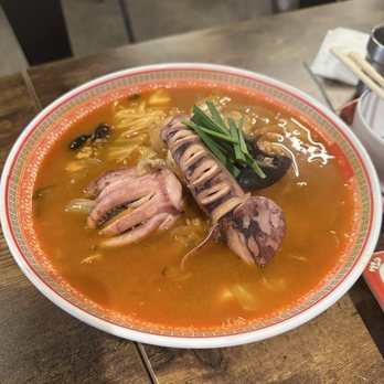 Bobae Korean Noodle House - Whole Squid Spicy Seafood Noodles with Stew (Jjamppong) - Korean Near Me - Bellevue, Washington