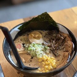 Akira Ramen & Izakaya - Tonkotsu Miso Ramen