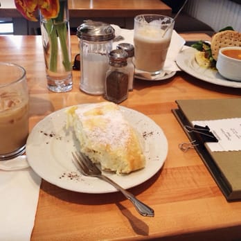 Leonhard's Café & Restaurant - famous vanilla cream roll & chicken burger & curry soup - Coffee & Tea Near Me - Charlottetown, Prince Edward Island