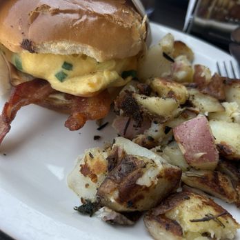 Millie's Cafe - Pasadena - Slutty Bun - Breakfast & Brunch Near Me - Pasadena, California Millie's Cafe - Pasadena - Slutty Bun - Breakfast & Brunch Near Me - Pasadena, California