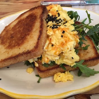 Kitchen Mouse Cafe - Jo's Breakfast Sandwich* - Vegan Near Me - Los Angeles, California Kitchen Mouse Cafe - Jo's Breakfast Sandwich* - Vegan Near Me - Los Angeles, California