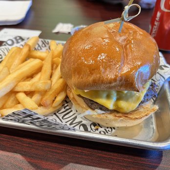 Flip N Dip Burger - Cheeseburger - Halal Near Me - Cypress, Texas Flip N Dip Burger - Cheeseburger - Halal Near Me - Cypress, Texas