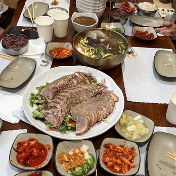 Jinsol Gukbap - 3rd St - Bossam, cold noodle & kimchi stew - Korean Near Me - Los Angeles, California