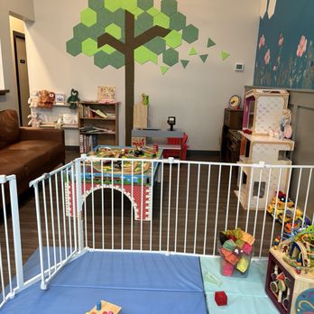 The Ice Cream Bar - Kids play area - Beer Bar Near Me - Everett, Washington