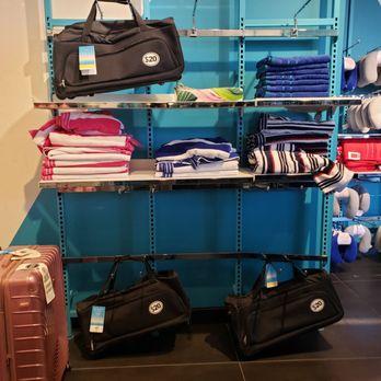 Primark - Accessories Near Me - King of Prussia, Pennsylvania Primark - Accessories Near Me - King of Prussia, Pennsylvania