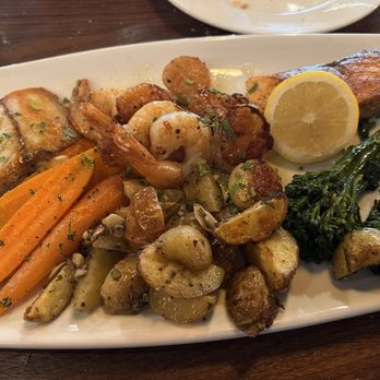 Il Fornaio - Seafood platter Grigliata di Pesce Misto* - Italian Near Me - Mountain View, California