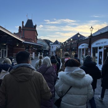 Golden Tours - Historical Tours Near Me - London, XGL Golden Tours - Historical Tours Near Me - London, XGL