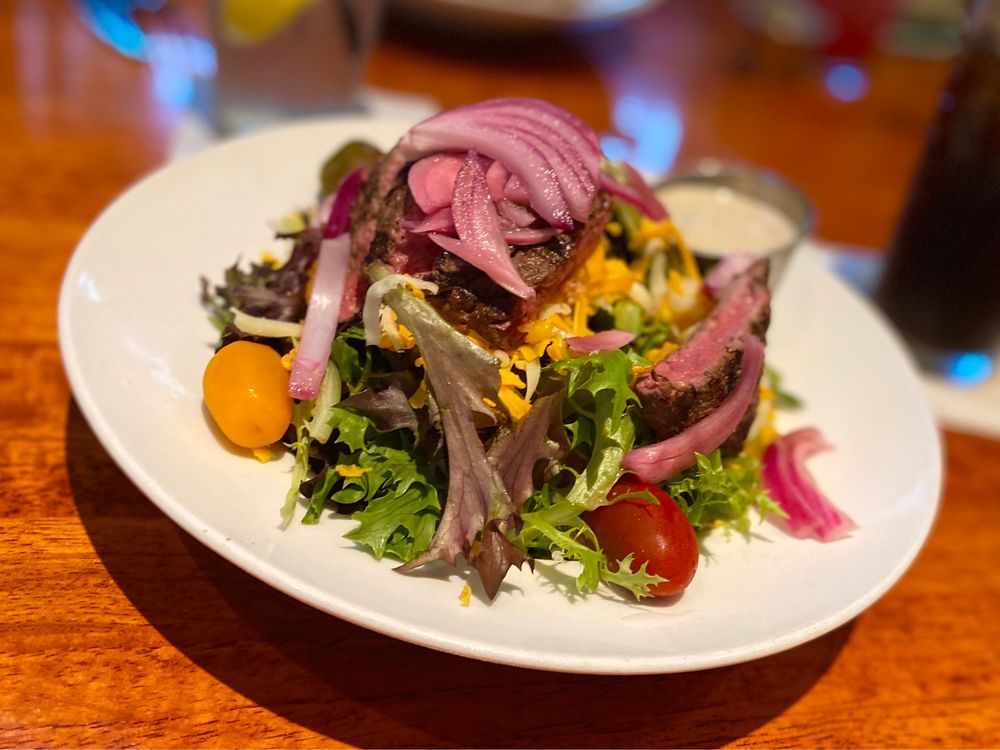 FNG EATS Updated October 2024 295 Photos & 520 Reviews 201 Town