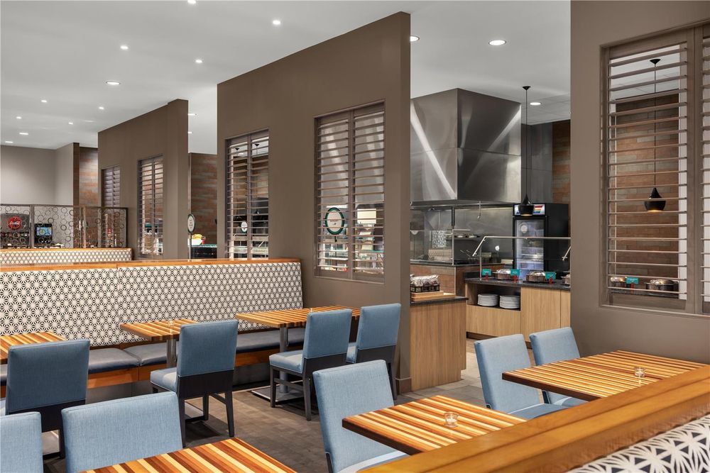 Embassy Suites by Hilton Charlotte Ayrsley