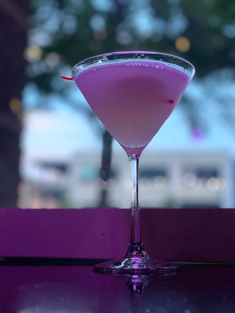 Nikko Japanese Restaurant & Sushi Bar