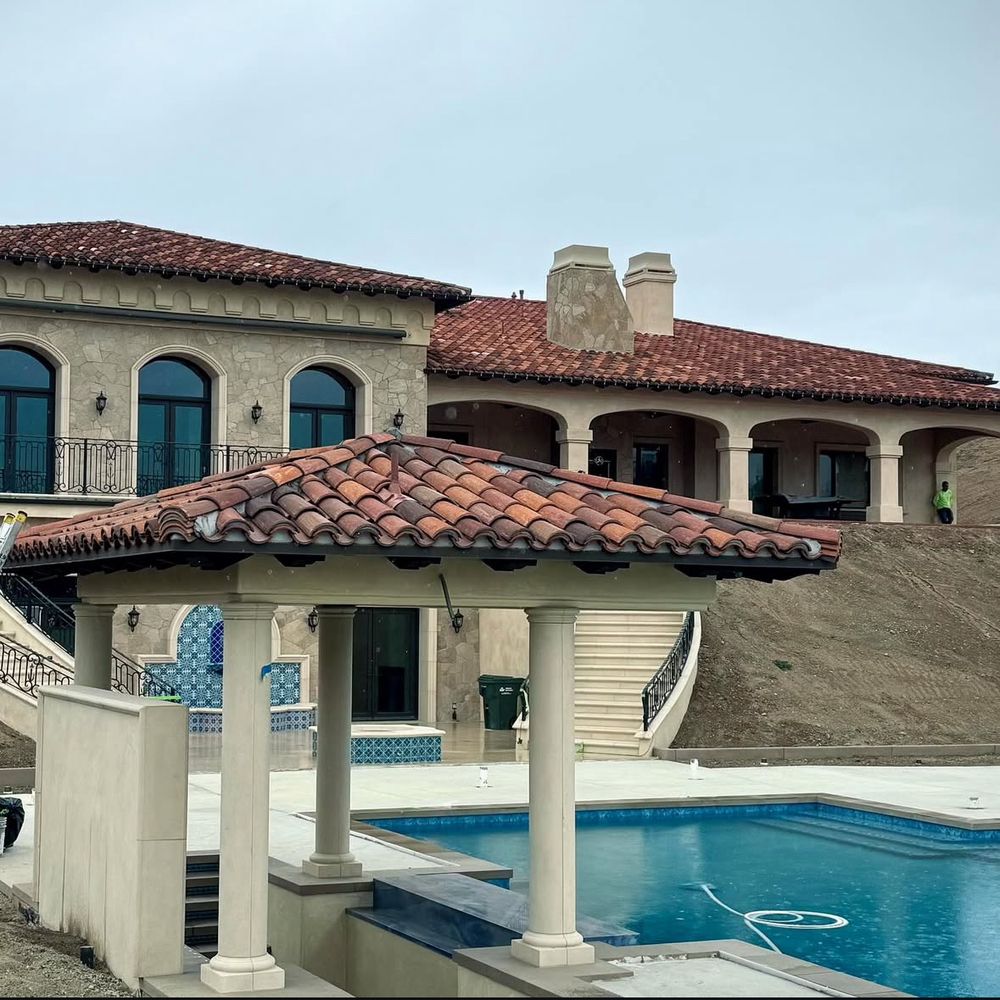 Slide of San Ventura Roofing