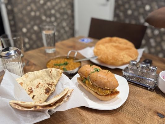 Chaat Bhavan Express by null