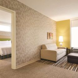 Home2 Suites by Hilton Columbus Dublin - Guest room