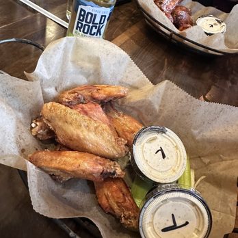 Full On Craft Eats & Drinks - Plain wings - Bars Near Me - Rockville, Maryland Full On Craft Eats & Drinks - Plain wings - Bars Near Me - Rockville, Maryland