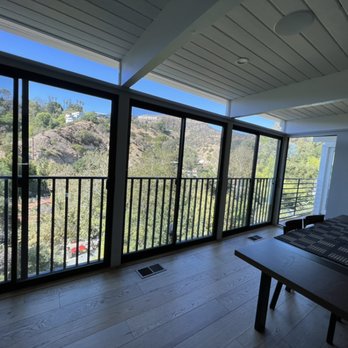 Beach City Window Cleaning - Window Cleaning, Los Angeles - Window Washing Near Me