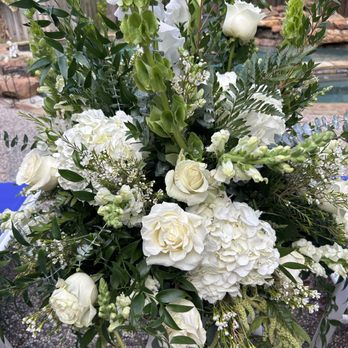 Baker's Bouquet - Large arrangements - Florists Near Me - Conroe, Texas