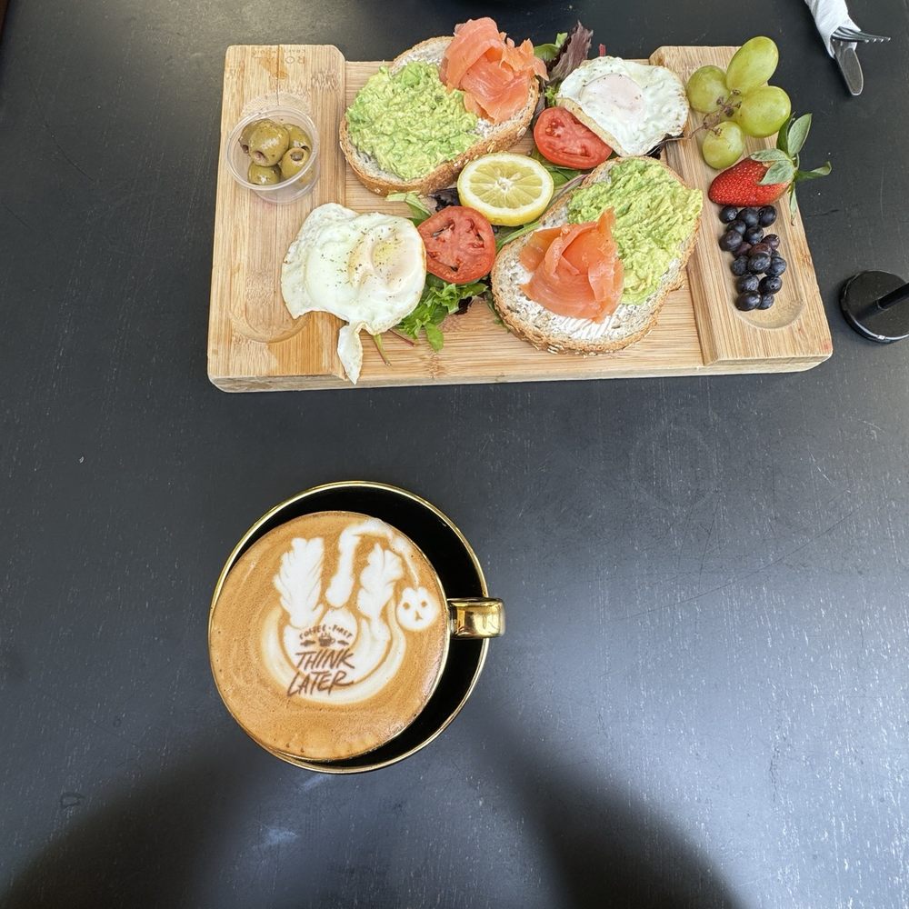 Baldwin Perk - Cafes Near Me - Orlando, Florida