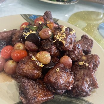 Zhen Restaurant - Gold dusted short ribs - Chinese Near Me - Millbrae, California Zhen Restaurant - Gold dusted short ribs - Chinese Near Me - Millbrae, California