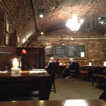 White Hart - The restaurant downstairs - Pubs Near Me - London, XGL White Hart - The restaurant downstairs - Pubs Near Me - London, XGL
