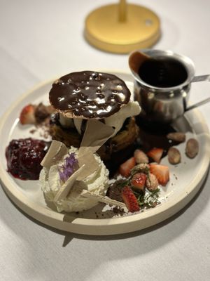 Alouette Bistro by null