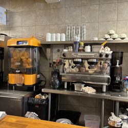 Brunch Everyday - OJ squeezer and cappuccino machine