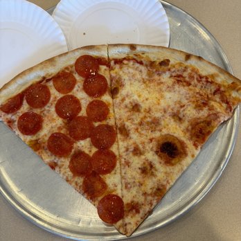 Tony's Pizza- Ballantyne - Italian Near Me - Charlotte, North Carolina Tony's Pizza- Ballantyne - Italian Near Me - Charlotte, North Carolina