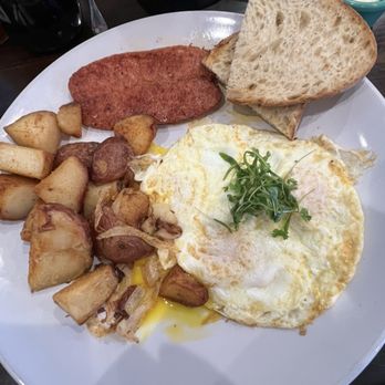 Farmer's Table - New American Near Me - La Mesa, California