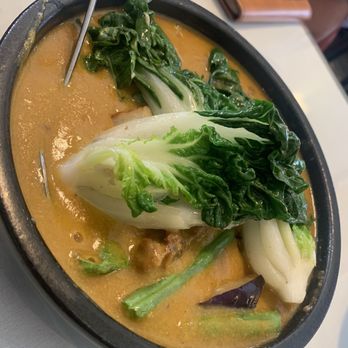 South Villa Restaurant - Kare Kare - Chinese Near Me - Sacramento, California South Villa Restaurant - Kare Kare - Chinese Near Me - Sacramento, California