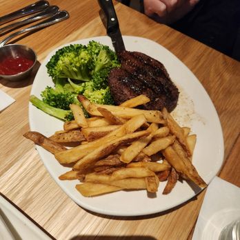 Bonefish Grill - 9 oz Sirloin* - Seafood Near Me - Orlando, Florida Bonefish Grill - 9 oz Sirloin* - Seafood Near Me - Orlando, Florida