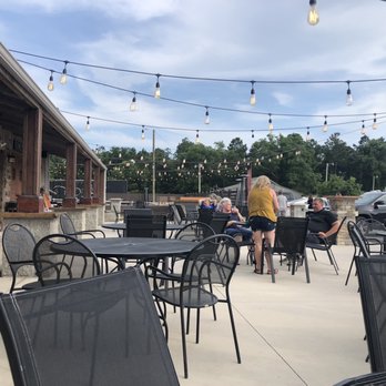 34 North - Outdoor seating - Beer Gardens Near Me - Cedar Point, North Carolina 34 North - Outdoor seating - Beer Gardens Near Me - Cedar Point, North Carolina
