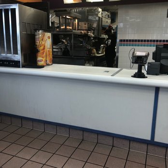 Taco Bell - Barely any Staff - Fast Food Near Me - Jacksonville, Florida Taco Bell - Barely any Staff - Fast Food Near Me - Jacksonville, Florida