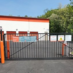 Public Storage