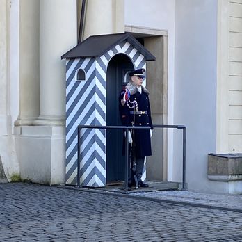 Pražský hrad - Guard - Landmarks & Historical Buildings Near Me - Prague, Puerto Rico