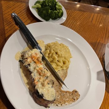 Briquettes Steakhouse - Steakhouses Near Me - Mobile, Alabama Briquettes Steakhouse - Steakhouses Near Me - Mobile, Alabama