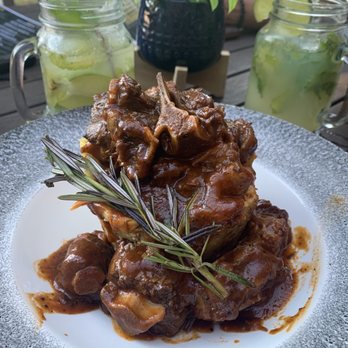 Gary's Restaurant & Bar - Mofongo and Oxtail - Dominican Near Me - Lowell, Massachusetts Gary's Restaurant & Bar - Mofongo and Oxtail - Dominican Near Me - Lowell, Massachusetts