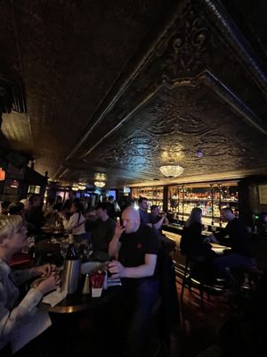 O'Donoghues Bar by null