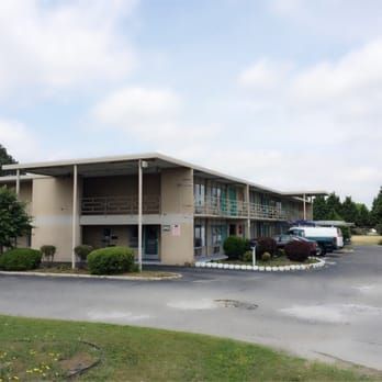Irish Inns - Hotels Near Me - Goldsboro, North Carolina Irish Inns - Hotels Near Me - Goldsboro, North Carolina